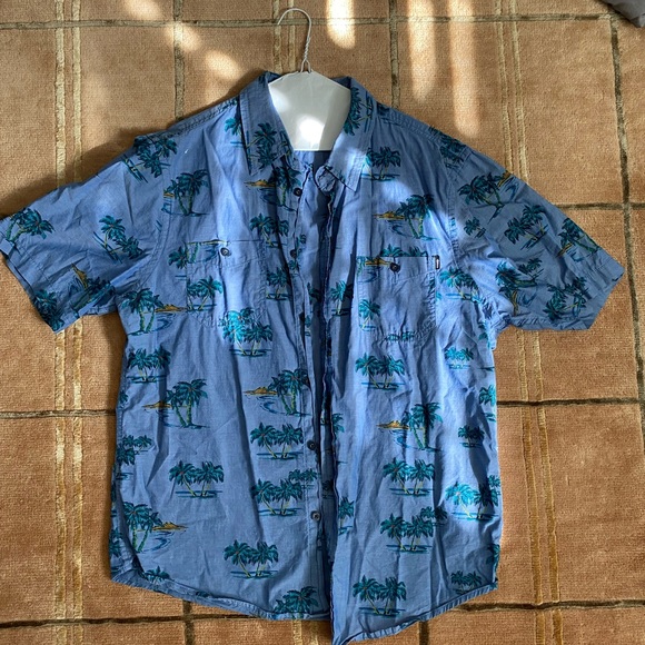 Ripzone Men’s M Short Sleeve Button Down - Picture 1 of 2